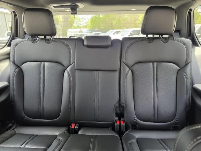 2026 Jeep Grand Wagoneer 4x2