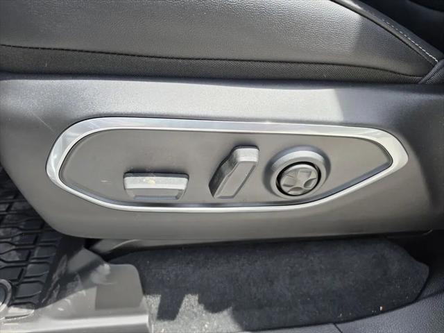 2026 Jeep Grand Wagoneer 4x2