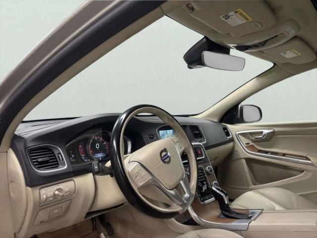2016 Volvo S60 Inscription T5 Premier