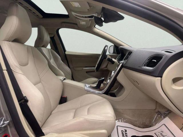 2016 Volvo S60 Inscription T5 Premier