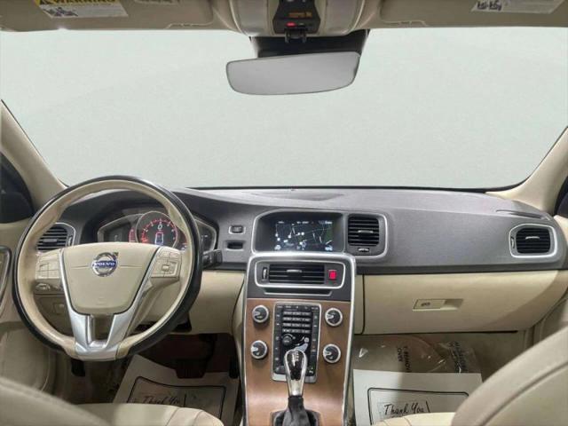 2016 Volvo S60 Inscription T5 Premier