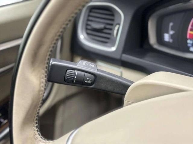 2016 Volvo S60 Inscription T5 Premier