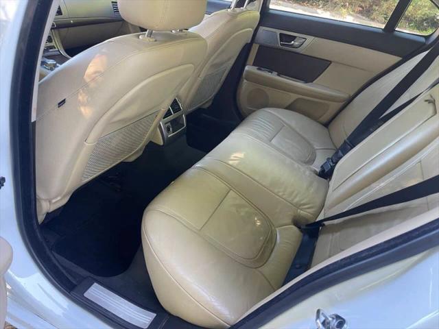 2012 Jaguar XF XF
