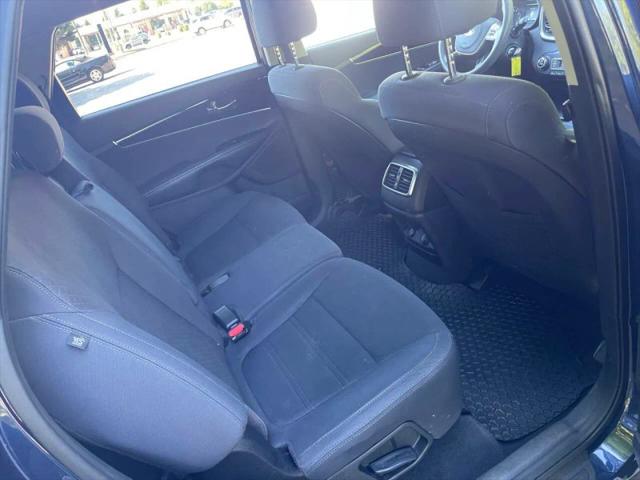 2019 Kia Sorento 3.3L LX
