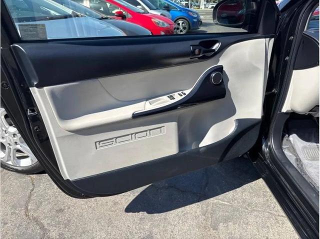 2013 Scion iQ Base