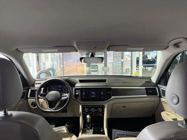2022 Volkswagen Atlas 3.6L V6 SE w/Technology