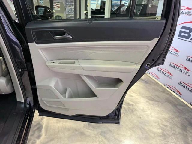 2022 Volkswagen Atlas 3.6L V6 SE w/Technology