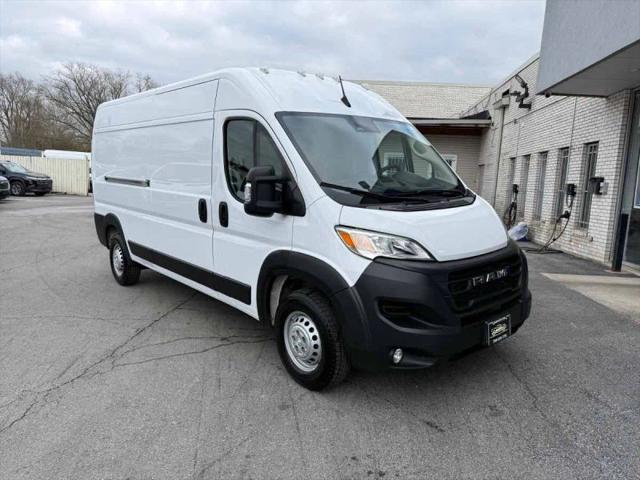 2025 Ram ProMaster 2500 Cargo Van Tradesman High Roof 159" WB w/Pass Seat