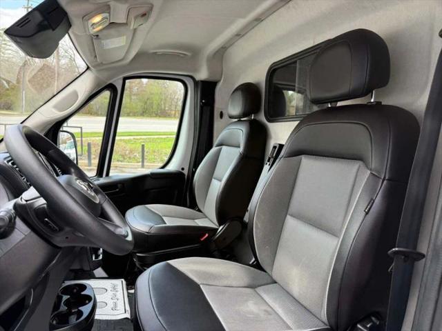 2025 Ram ProMaster 2500 Cargo Van Tradesman High Roof 159" WB w/Pass Seat