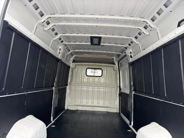2025 Ram ProMaster 2500 Cargo Van Tradesman High Roof 159" WB w/Pass Seat