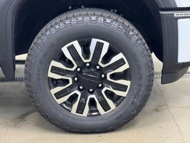 2026 GMC Sierra 3500HD Crew Cab, Long Bed, Denali Ultimate, 4WD