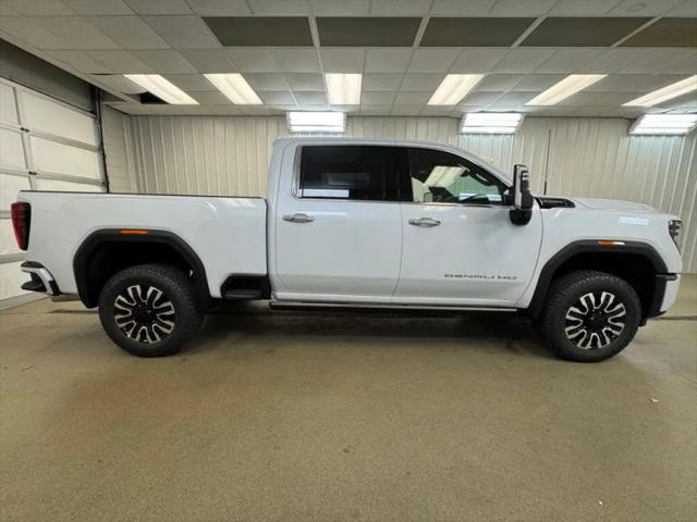 2026 GMC Sierra 3500HD Crew Cab, Long Bed, Denali Ultimate, 4WD