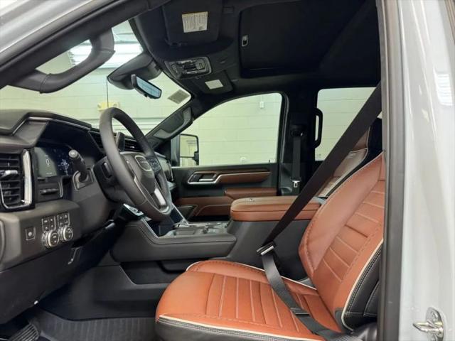 2026 GMC Sierra 3500HD Crew Cab, Long Bed, Denali Ultimate, 4WD