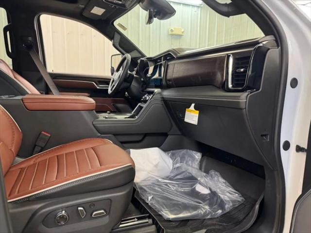 2026 GMC Sierra 3500HD Crew Cab, Long Bed, Denali Ultimate, 4WD