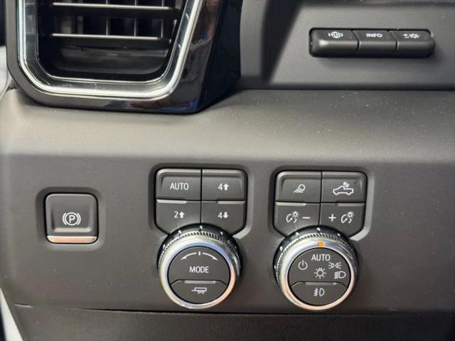 2026 GMC Sierra 3500HD Crew Cab, Long Bed, Denali Ultimate, 4WD