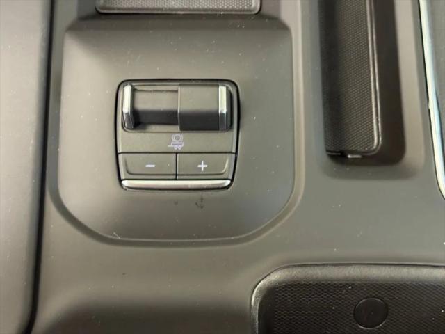 2026 GMC Sierra 3500HD Crew Cab, Long Bed, Denali Ultimate, 4WD