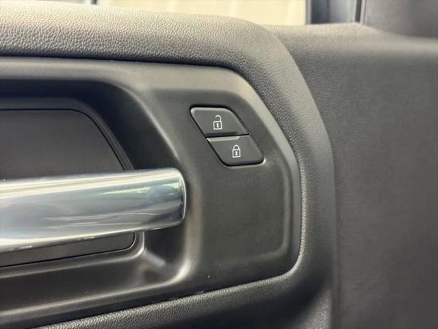 2026 GMC Sierra 1500 Crew Cab, Standard Bed, Pro, 4WD