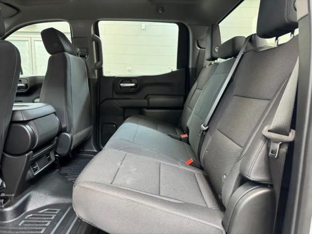 2026 GMC Sierra 1500 Crew Cab, Standard Bed, Pro, 4WD