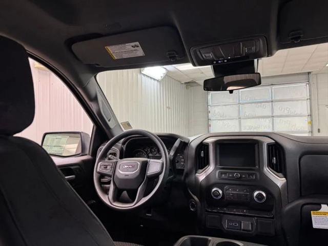 2026 GMC Sierra 1500 Crew Cab, Standard Bed, Pro, 4WD