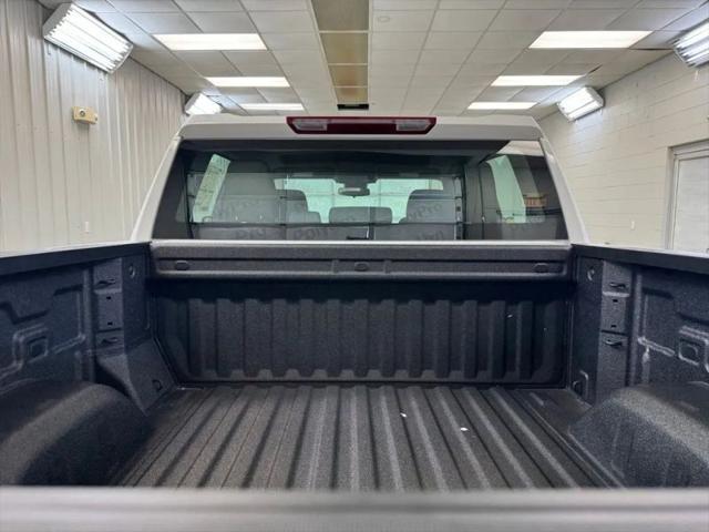 2026 GMC Sierra 1500 Crew Cab, Standard Bed, Pro, 4WD