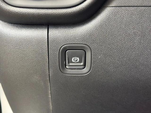 2026 GMC Sierra 1500 Crew Cab, Standard Bed, Pro, 4WD