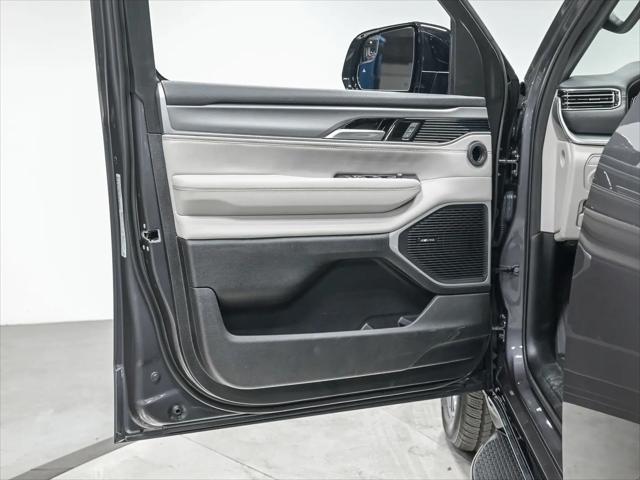 2025 Jeep Wagoneer Carbide 4x4
