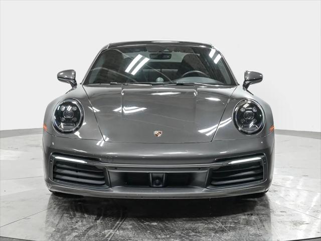 2020 Porsche 911 Carrera