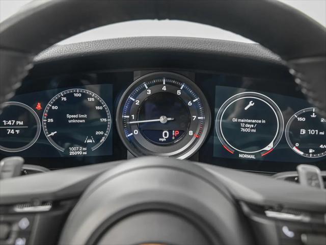 2020 Porsche 911 Carrera