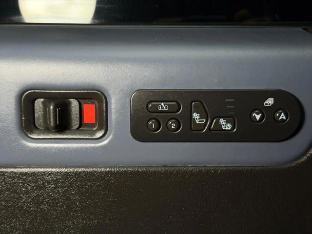 2005 HUMMER H2 Base