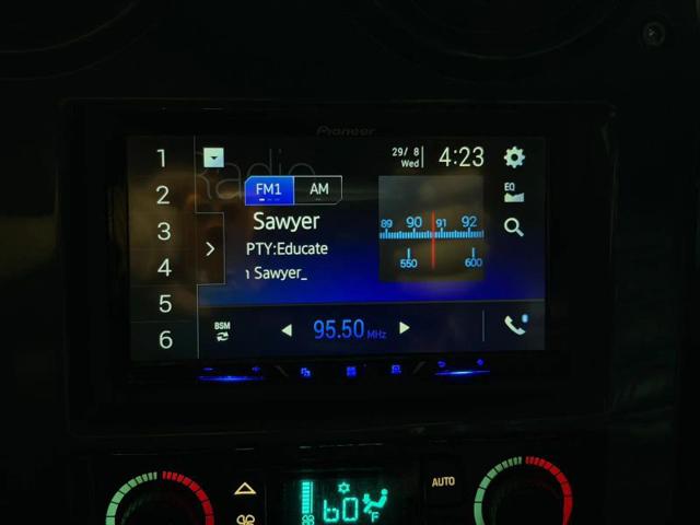 2005 HUMMER H2 Base
