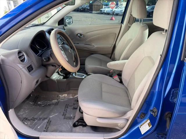 2015 Nissan Versa 1.6 SV