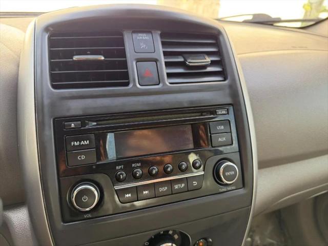 2015 Nissan Versa 1.6 SV