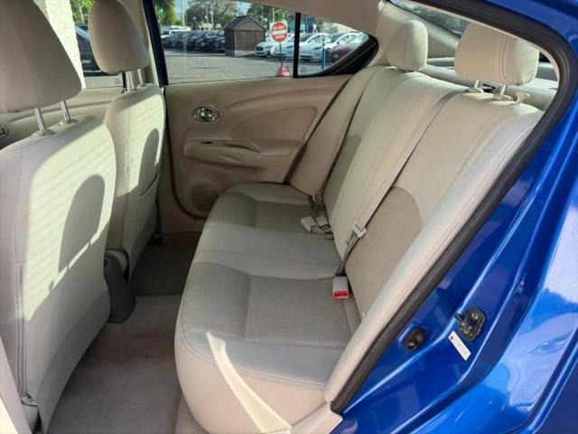 2015 Nissan Versa 1.6 SV