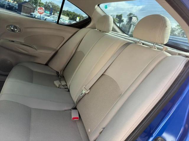 2015 Nissan Versa 1.6 SV