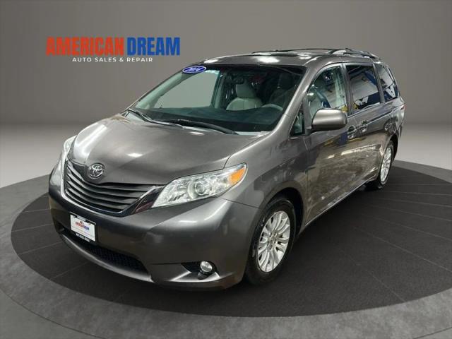 2014 Toyota Sienna XLE V6 8 Passenger for sale in Warwick, RI
