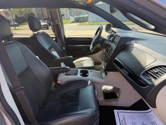 2017 Dodge Grand Caravan SXT