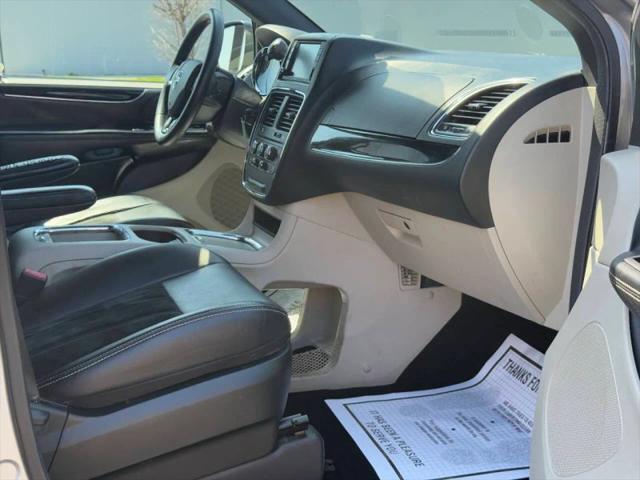 2017 Dodge Grand Caravan SXT