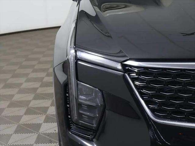 2024 Cadillac XT4 Luxury