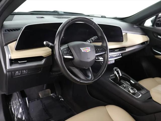 2024 Cadillac XT4 Luxury
