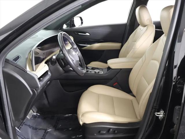 2024 Cadillac XT4 Luxury