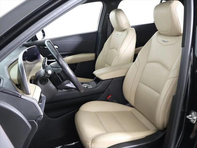 2024 Cadillac XT4 Luxury