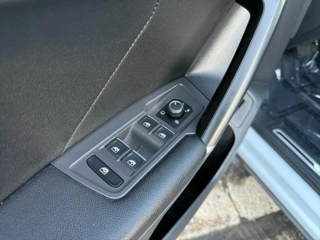 2018 Volkswagen Tiguan 2.0T SEL Premium