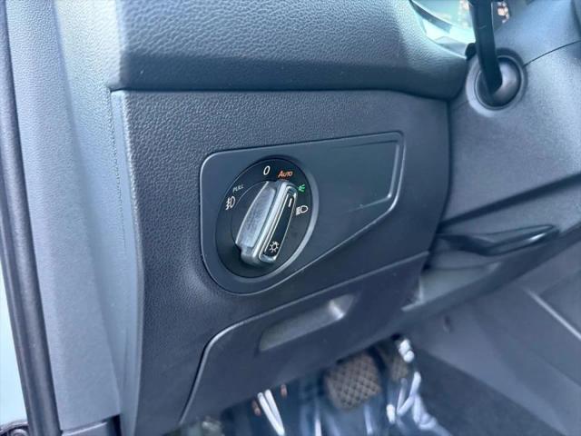 2018 Volkswagen Tiguan 2.0T SEL Premium
