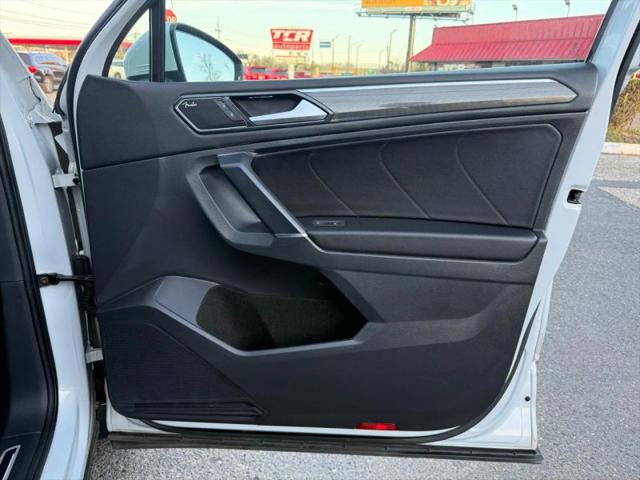 2018 Volkswagen Tiguan 2.0T SEL Premium