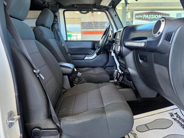 2012 Jeep Wrangler Unlimited Sahara