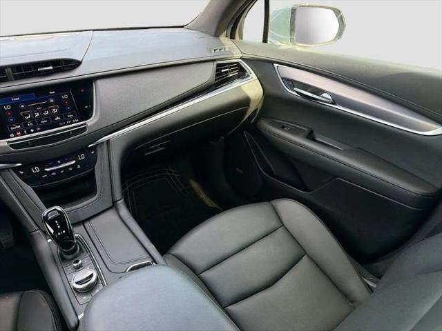 2024 Cadillac XT6 FWD Luxury