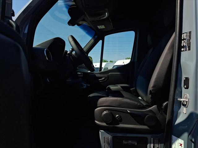 2026 Mercedes-Benz Sprinter 3500XD Standard Roof 4-Cyl Diesel HO