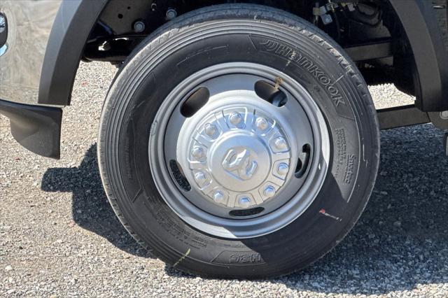 2026 Ram 5500 Tradesman/Big Horn