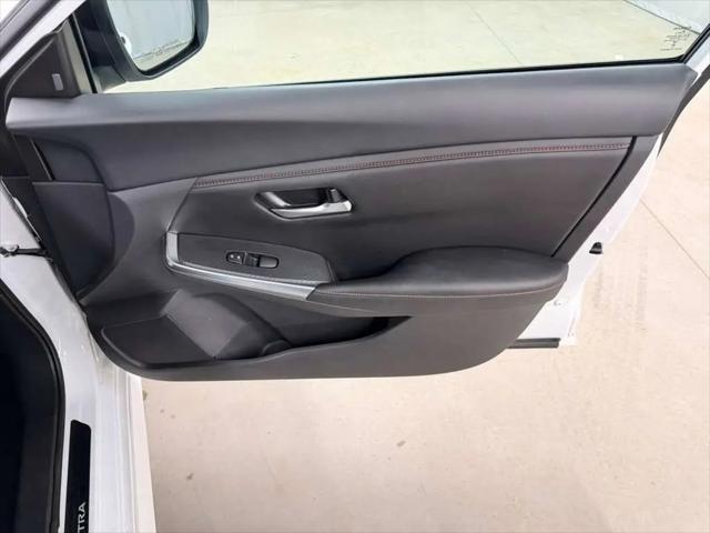 2024 Nissan Sentra SR Xtronic CVT