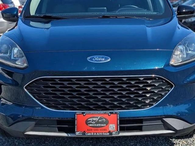 2020 Ford Escape SE